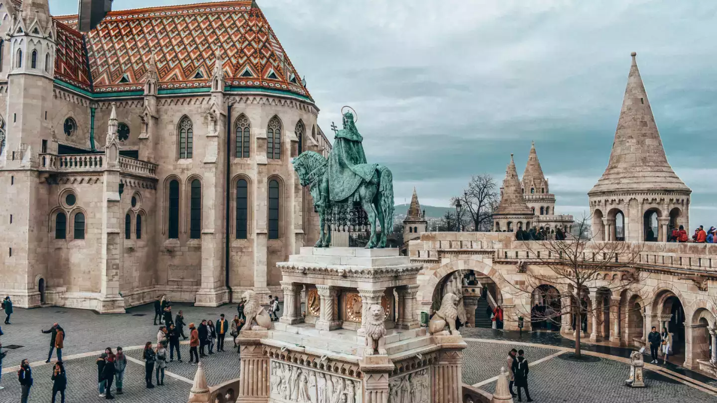 Séjour pas cher en Europe : 7 destinations où la vie coûte (vraiment) moins cher