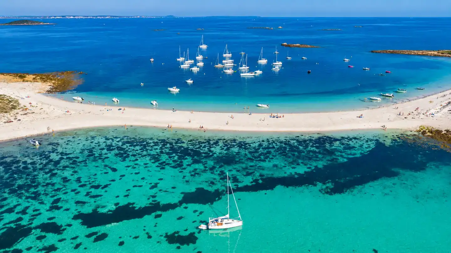 Bretagne : cette plage surnommée « Tahiti » cache une sacrée distinction