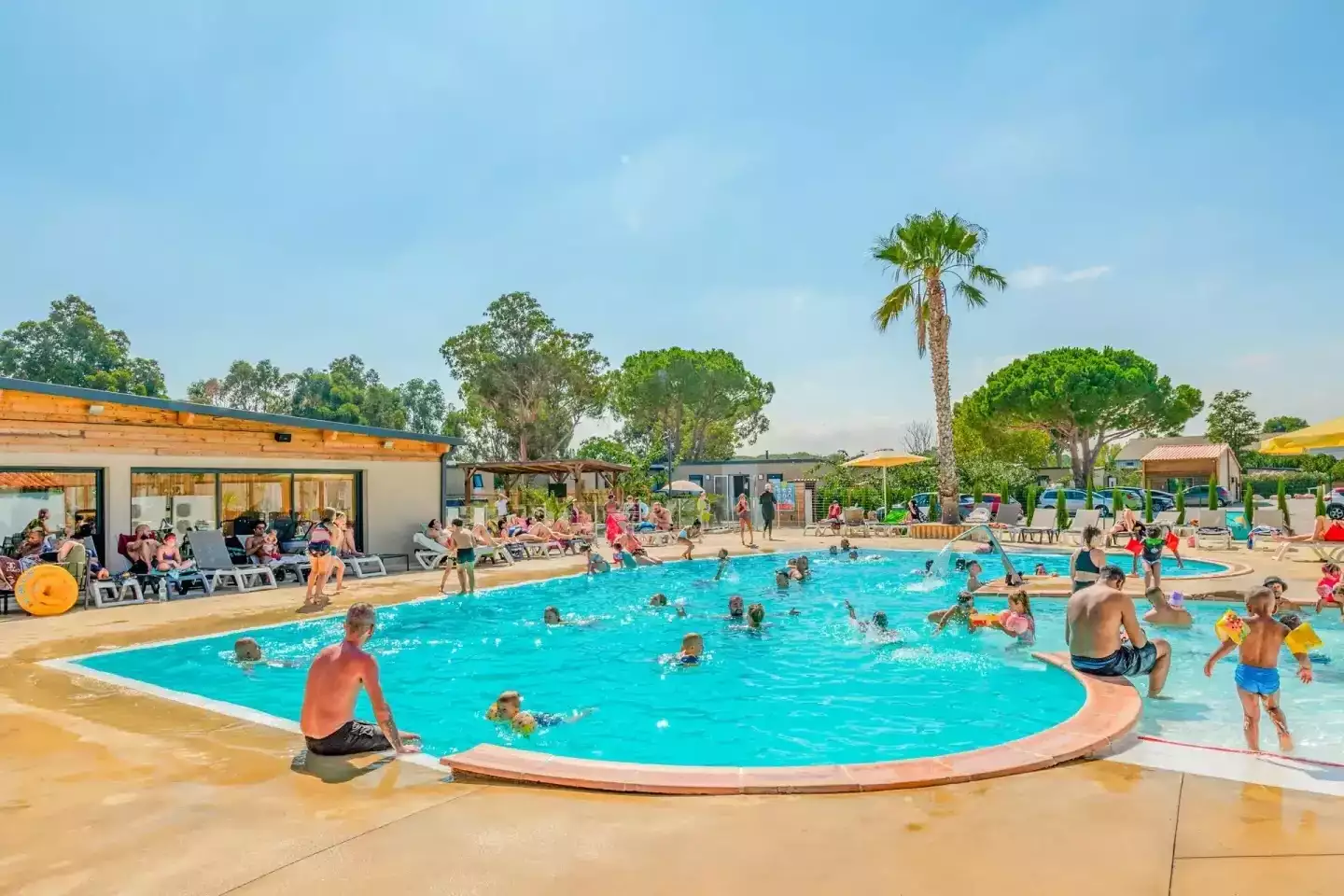Camping piscine moins de 50€ : le bon plan