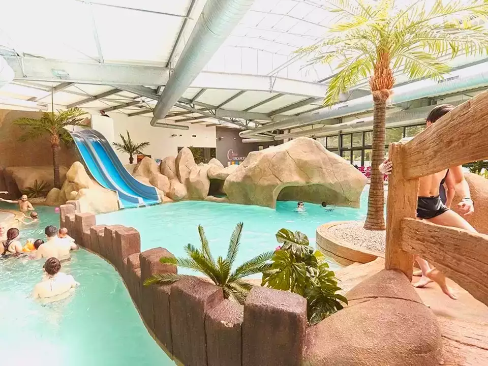 🌊 Dès 379 € : Camping 5★ en Vendée avec parc aquatique couvert !