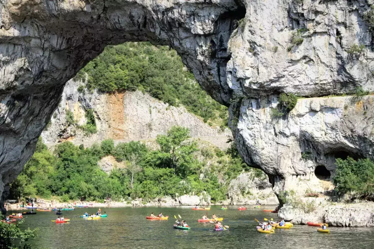 faire du canoe en ardeche