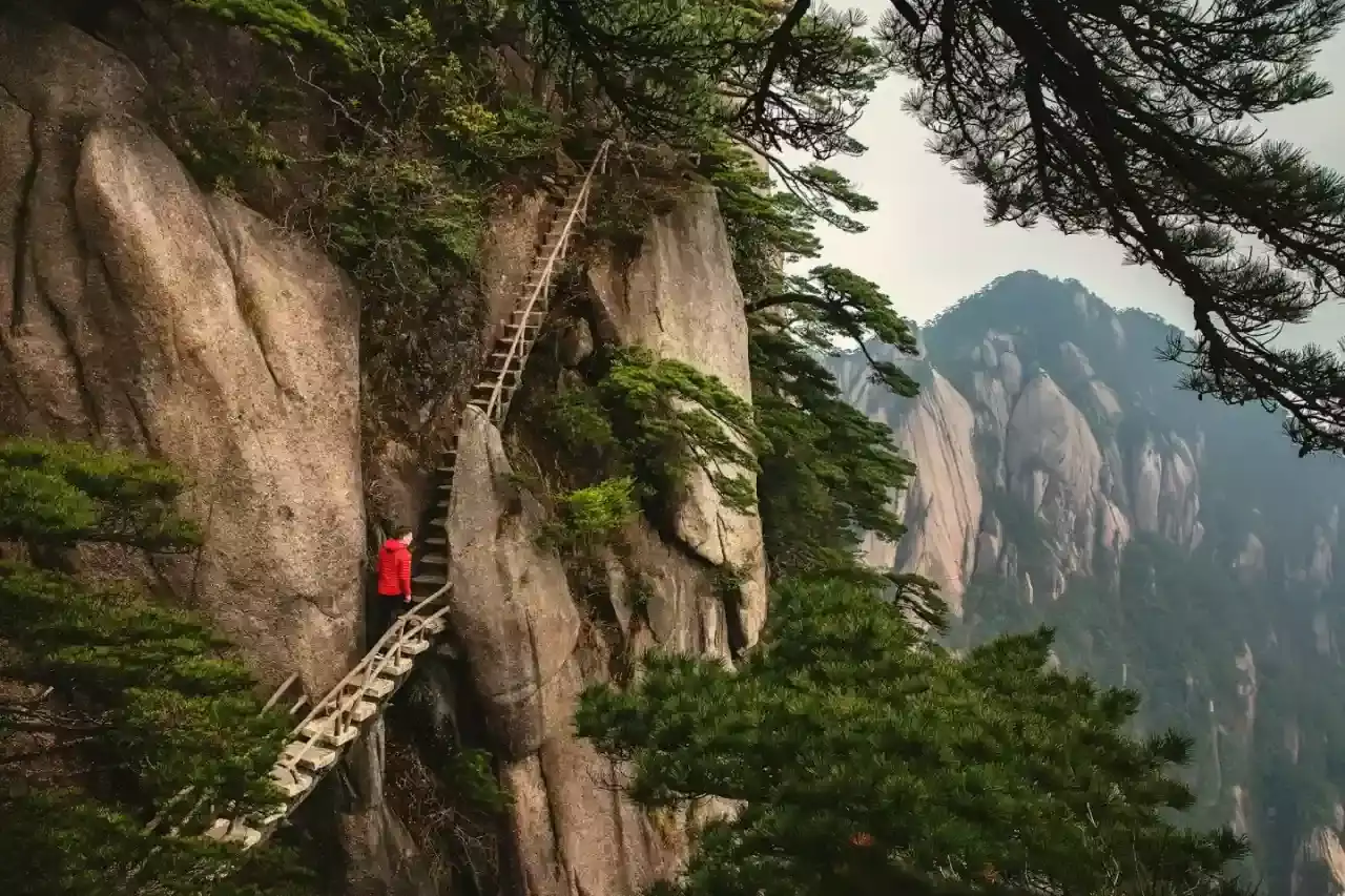 Les paysages naturels époustouflants de la Chine : montagnes, rivières et forêts