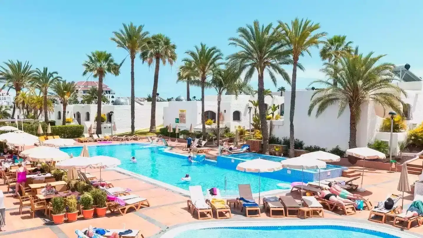 🌴 Tenerife dès 539 € : Noté n°7 sur 379 hôtels (et ça se voit)