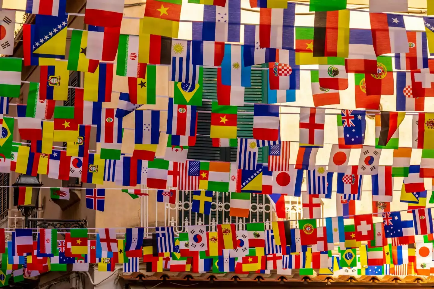 Le pouvoir des couleurs : que raconte vraiment votre drapeau ?
