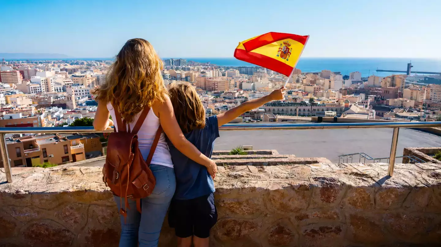 Espagne ou France : pourquoi les vacanciers choisissent de plus en plus l’Espagne