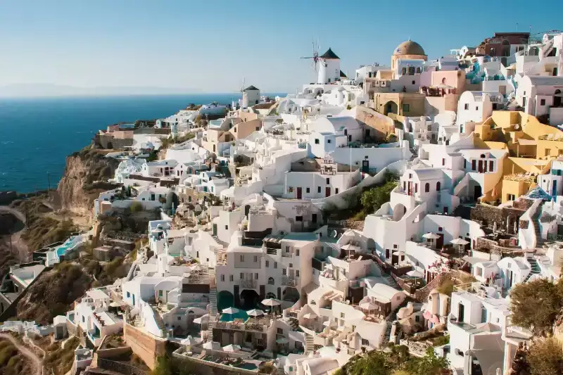 A quelle période visiter Santorin (météo et climat) ?