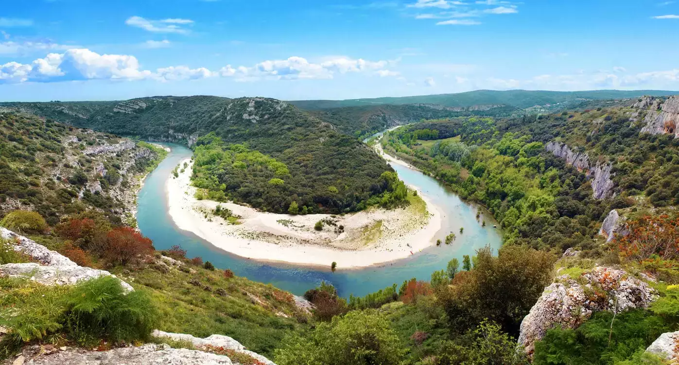 Camping France : régions les moins chères
