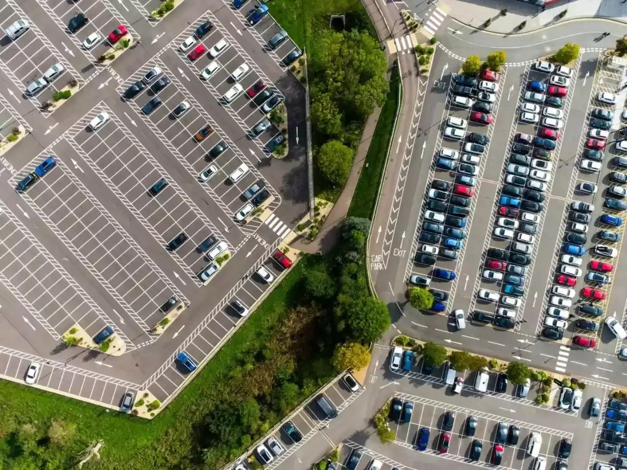 Tarif Parking Aéroport Charles de Gaulle : Comprendre et Comparer pour Optimiser son Budget
