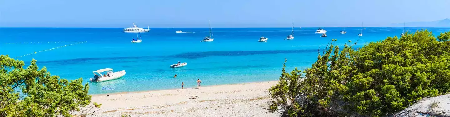 Vacances en camping à Porto-Vecchio : Entre mer et montagne