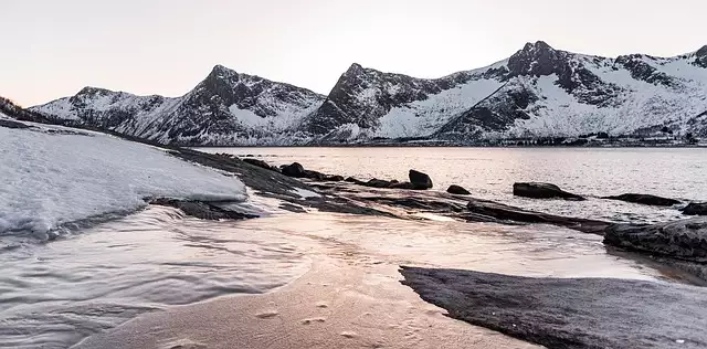 Explorez l'île de Senja en Norvège : grandiose !
