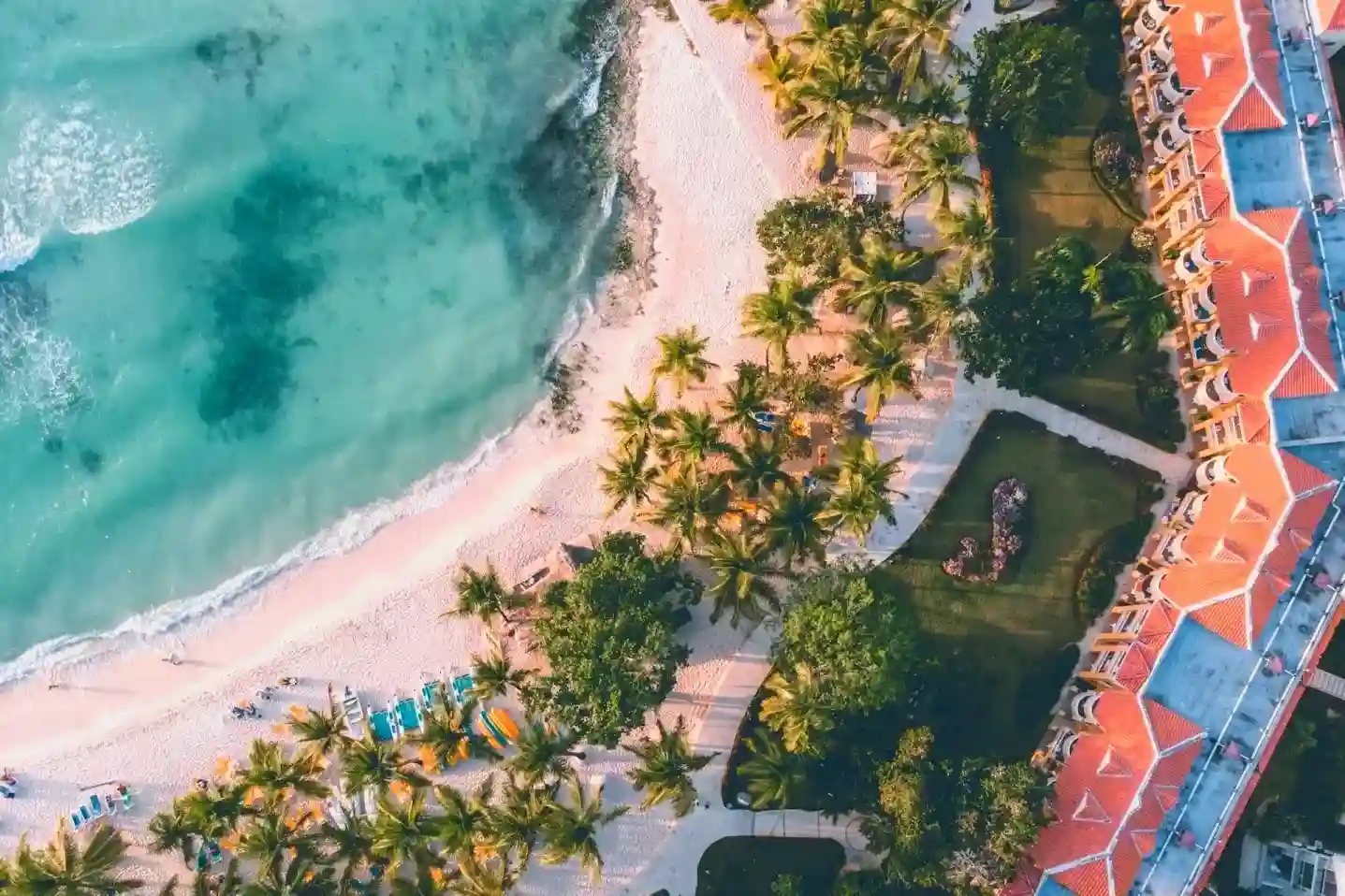 Ovoyages dernière minute : le guide complet pour partir pas cher au dernier moment