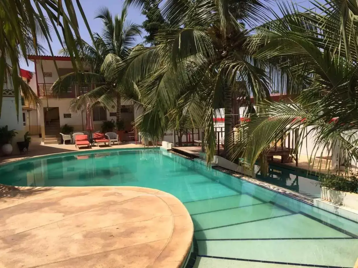 circuit tresord du senegal piscine hotel