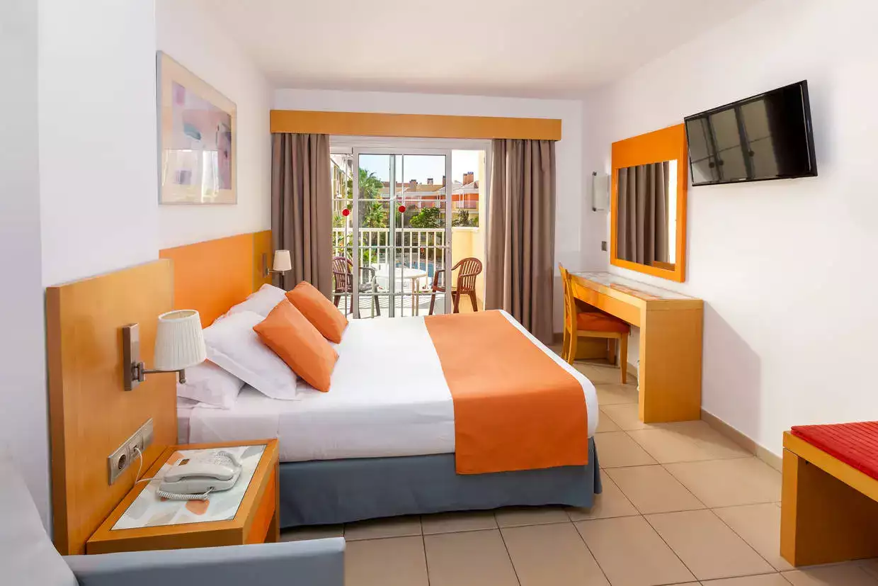chambre hotel club jumbo chatur costa caleta