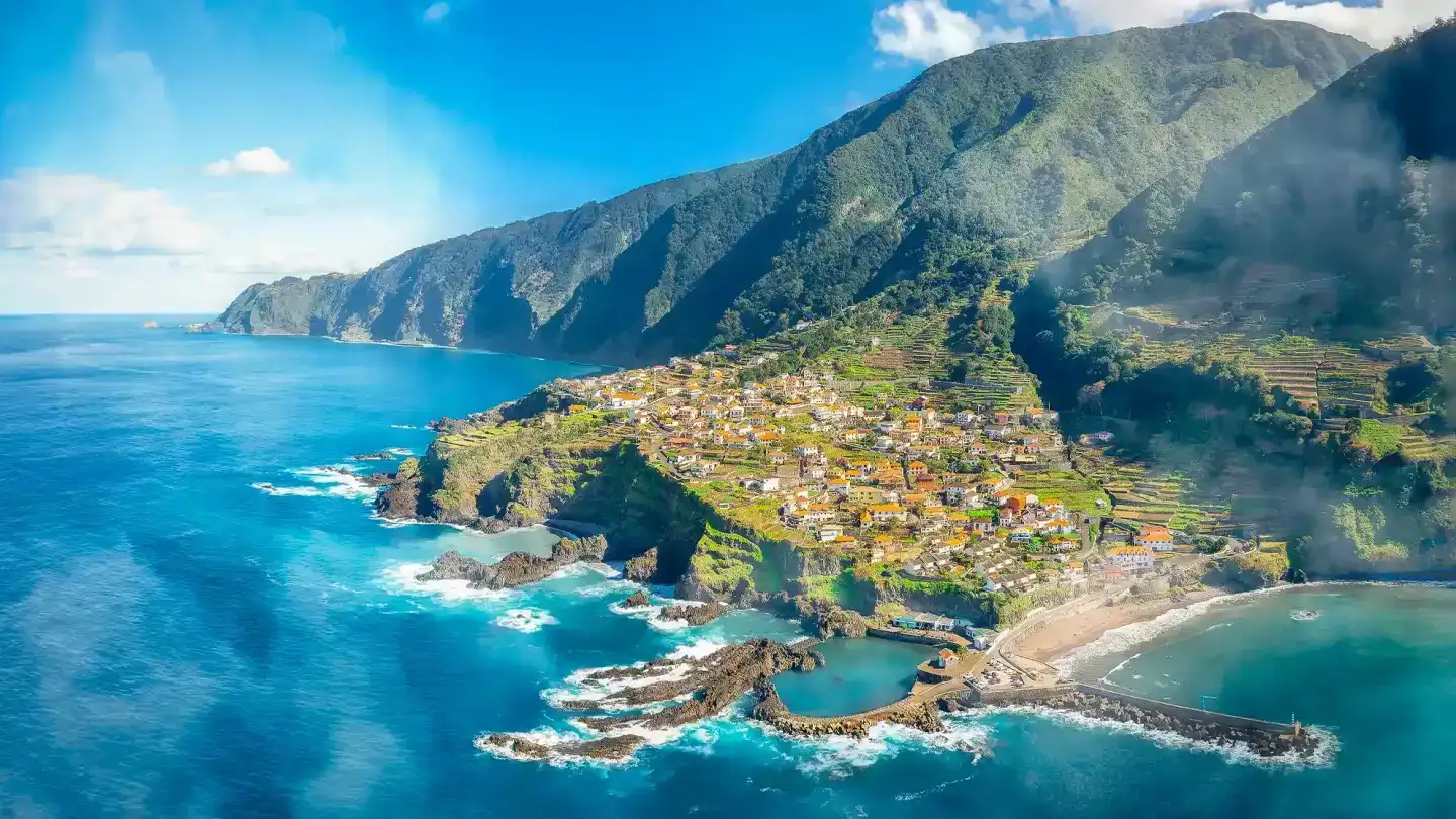 Alternative aux Canaries : l’île moins chère 2026